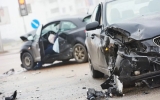 5 Mistakes to Avoid When Choosing an Auto Accident Lawyer in Chicago